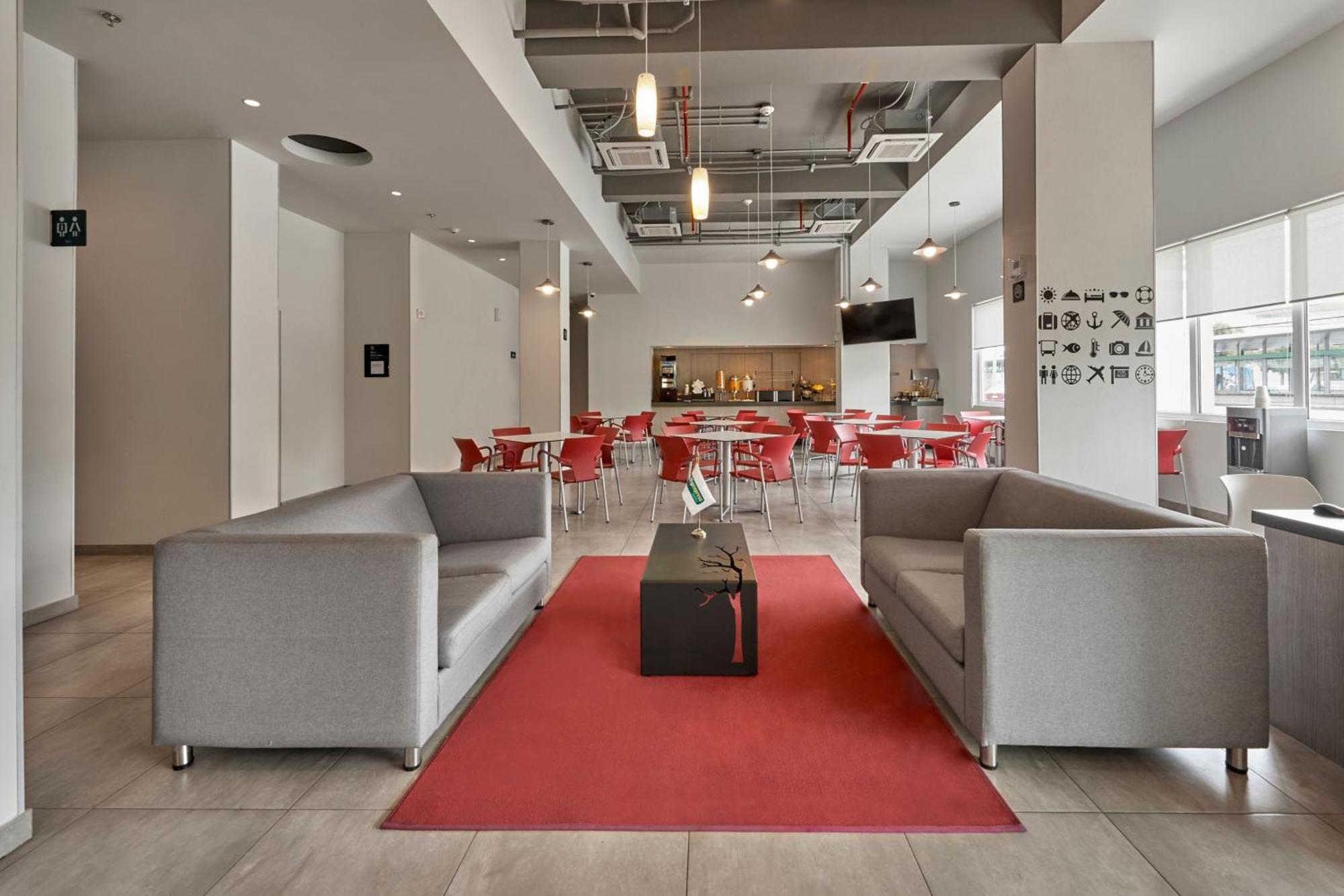 City Express Junior By Marriott Leon Centro De Convenciones المظهر الخارجي الصورة