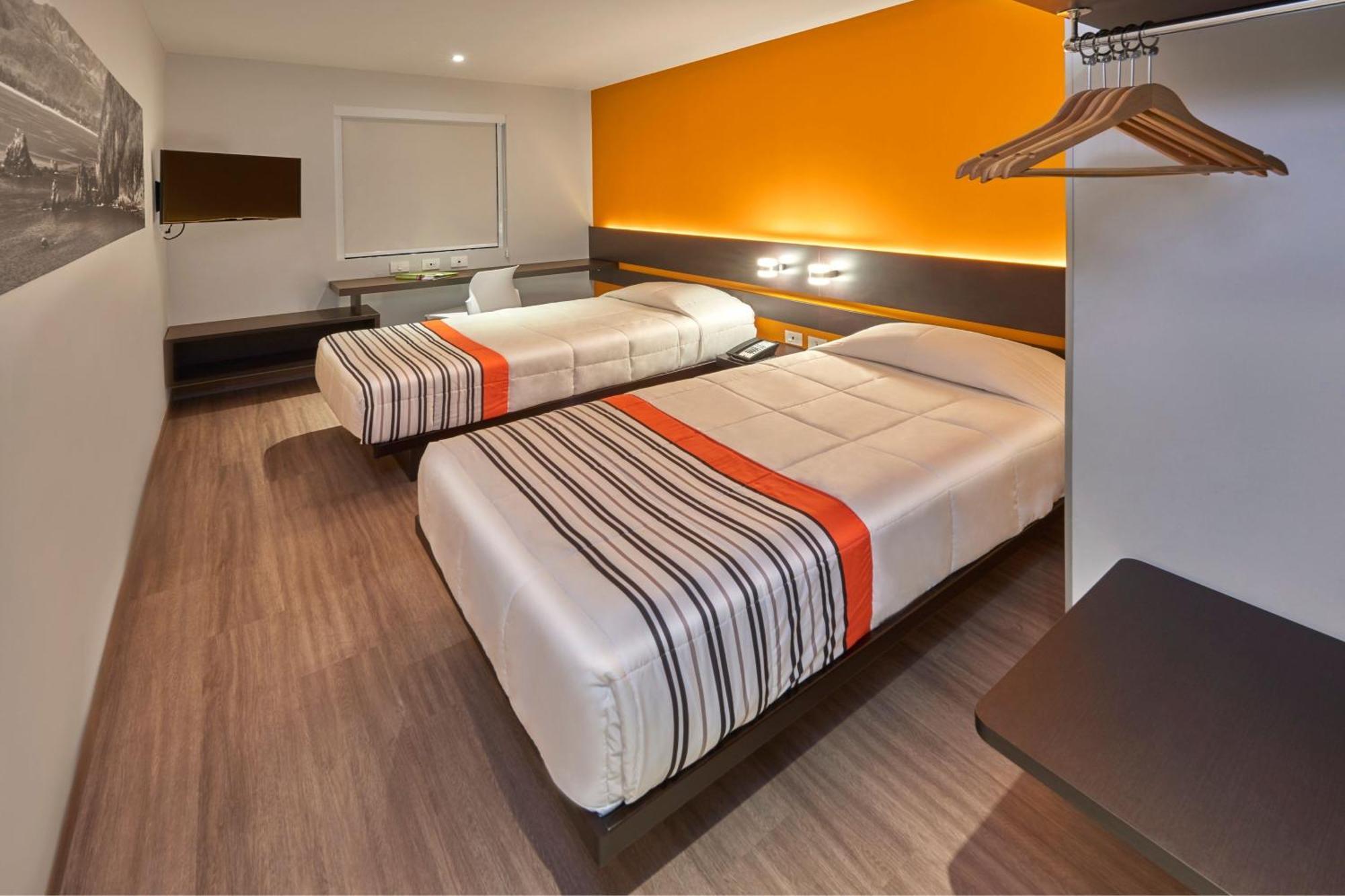City Express Junior By Marriott Leon Centro De Convenciones المظهر الخارجي الصورة